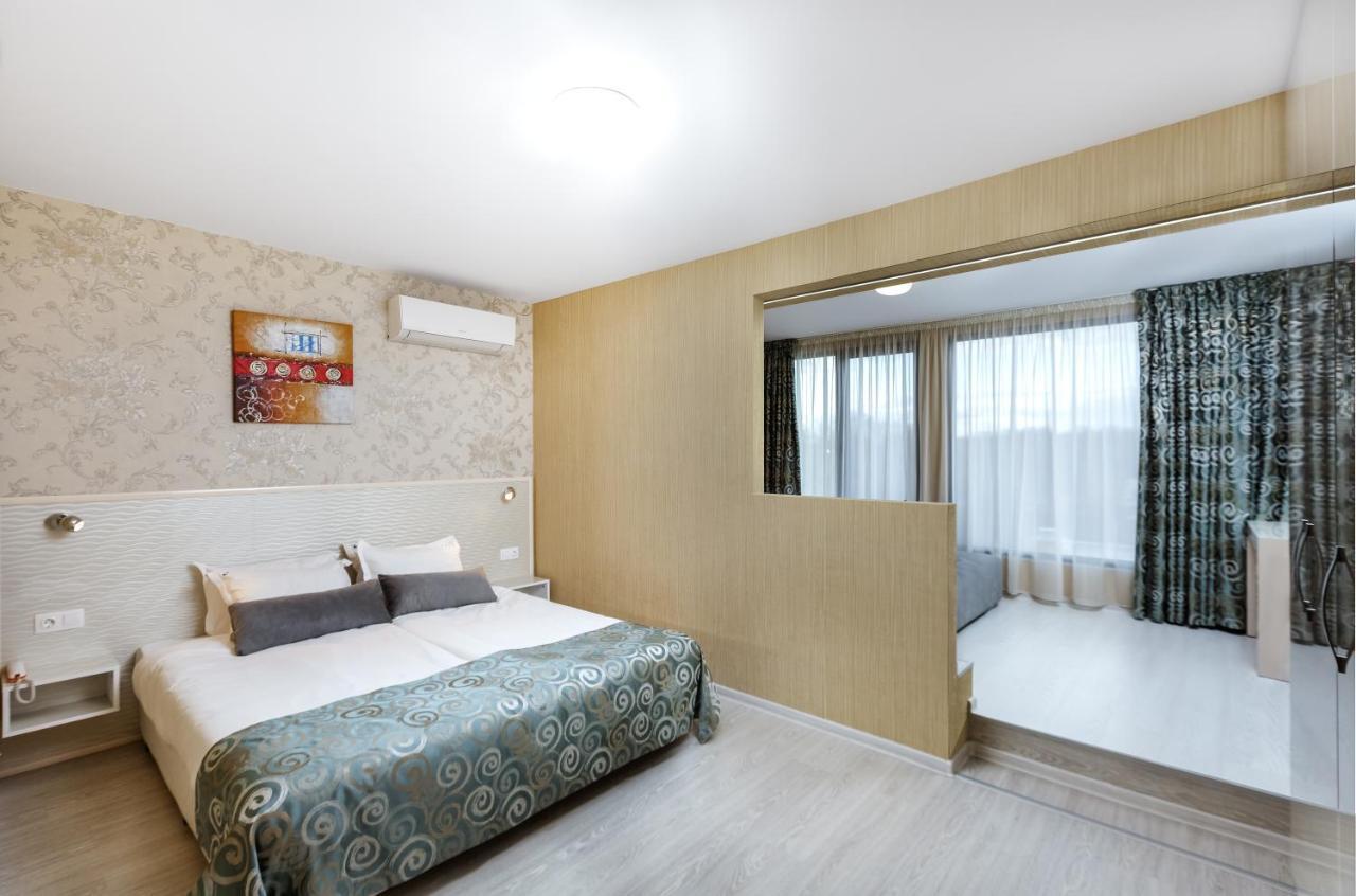 Hotel Capri พลอฟดิฟ ภายนอก รูปภาพ