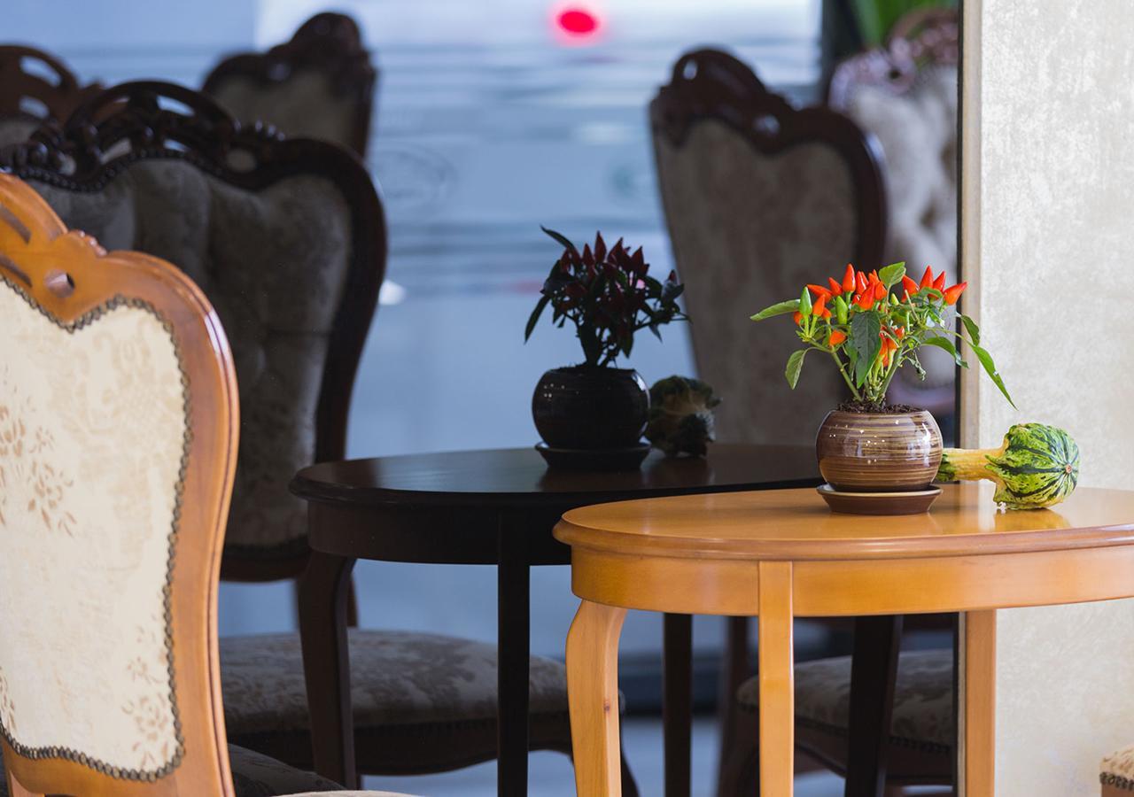 Hotel Capri พลอฟดิฟ ภายนอก รูปภาพ