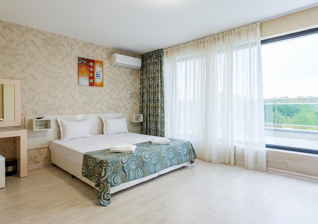 Hotel Capri พลอฟดิฟ ภายนอก รูปภาพ